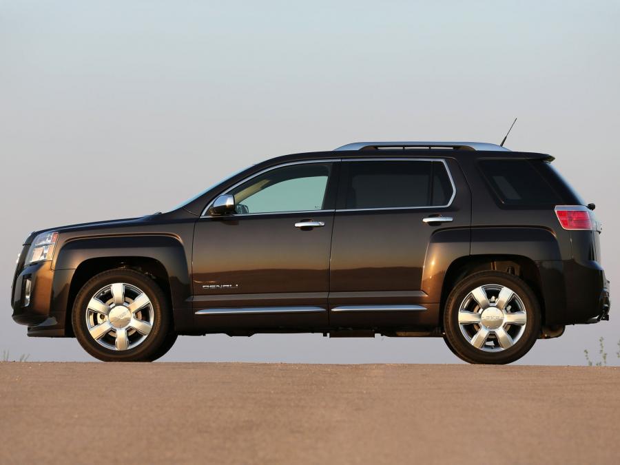  GMC Terrain Denali 2012 года  (фото 8 из 16)